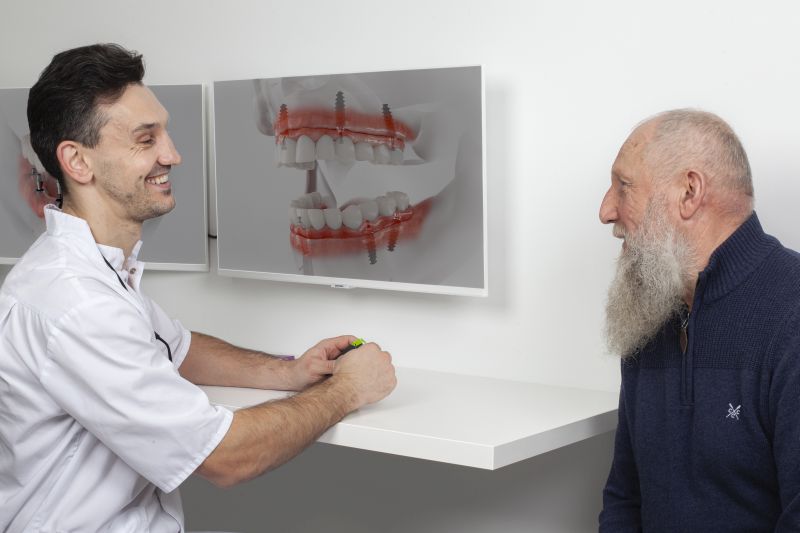 Dantų implantacija brandžiame amžiuje – ar verta baimintis? 