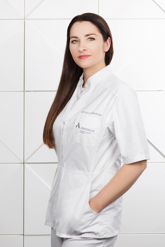 Eglė Stasiukonė - Dentist periodontologist